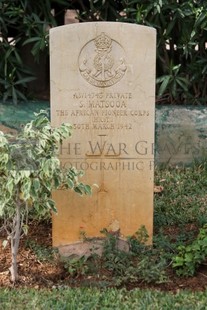 BEIRUT WAR CEMETERY - MATSOOA, S